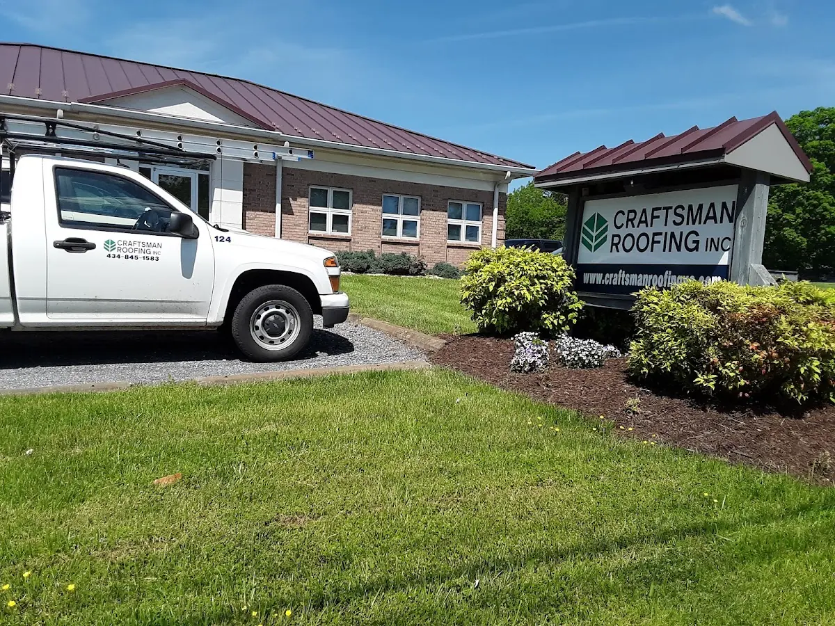 Quality Soffit & Fascia Repair by experienced craftsmen in New Franklin