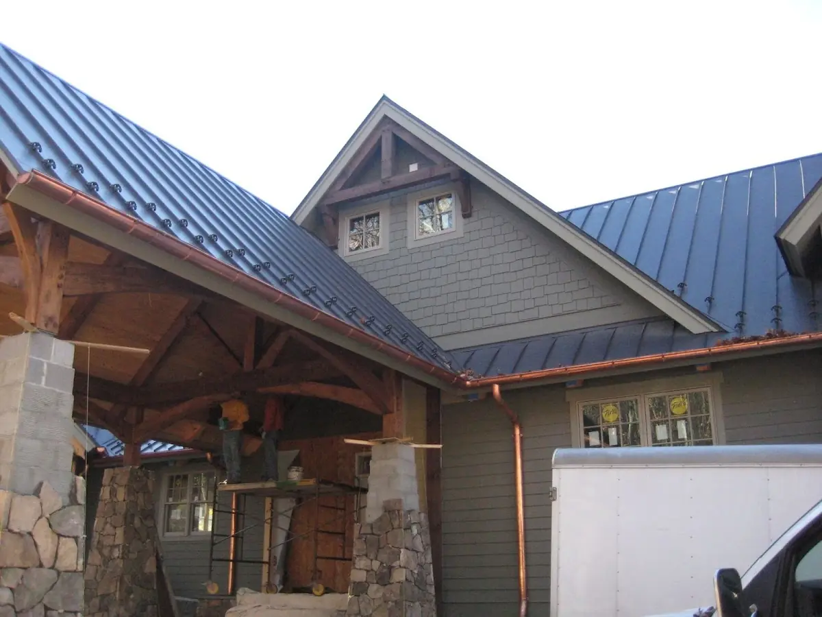Craftsman Roofing team delivering quality roofing work in New Franklin